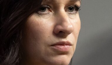 „Atsakomybę prisiima vadovas“: premjerė nekeičia pozicijos dėl LRT direktorės - Respublika.lt