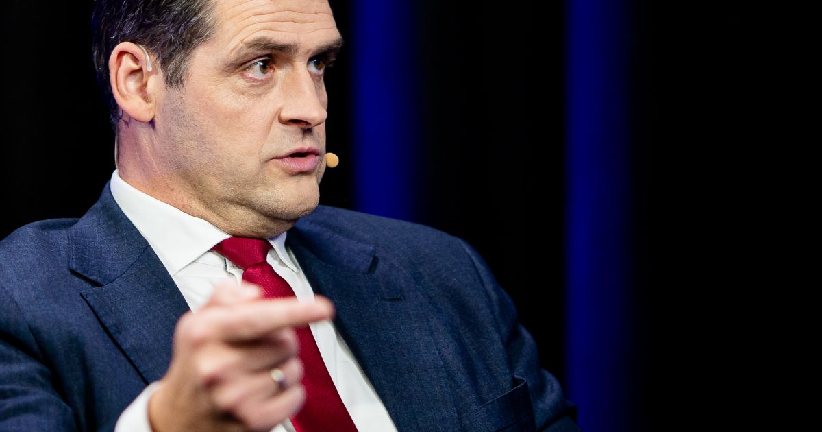 Etikos sargai: pasisakymais apie LRT Žemaitaitis pažeidė politikų elgesio kodeksą - Respublika.lt