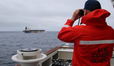 Rusijos URM paskelbė reikalavimus JAV po tanklaivio sulaikymo - Respublika.lt