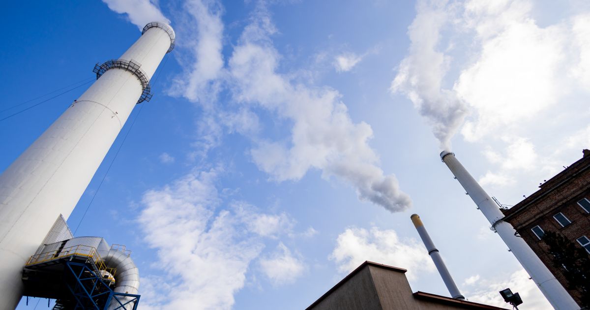 Šaltuoju metu nemažai taršos gauname ir iš kaimynų lenkų, baltarusių, rusų - Respublika.lt