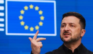 „Politico“: Zelenskis žada naujas operacijas prieš Rusiją - Respublika.lt