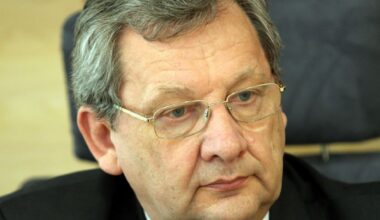 Romualdas ŽEKAS: Sausio 13-osios prisiminimai kiek kitokiame kontekste - Respublika.lt