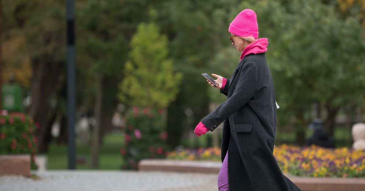 Kas penktą žinutę rašo botas - Respublika.lt