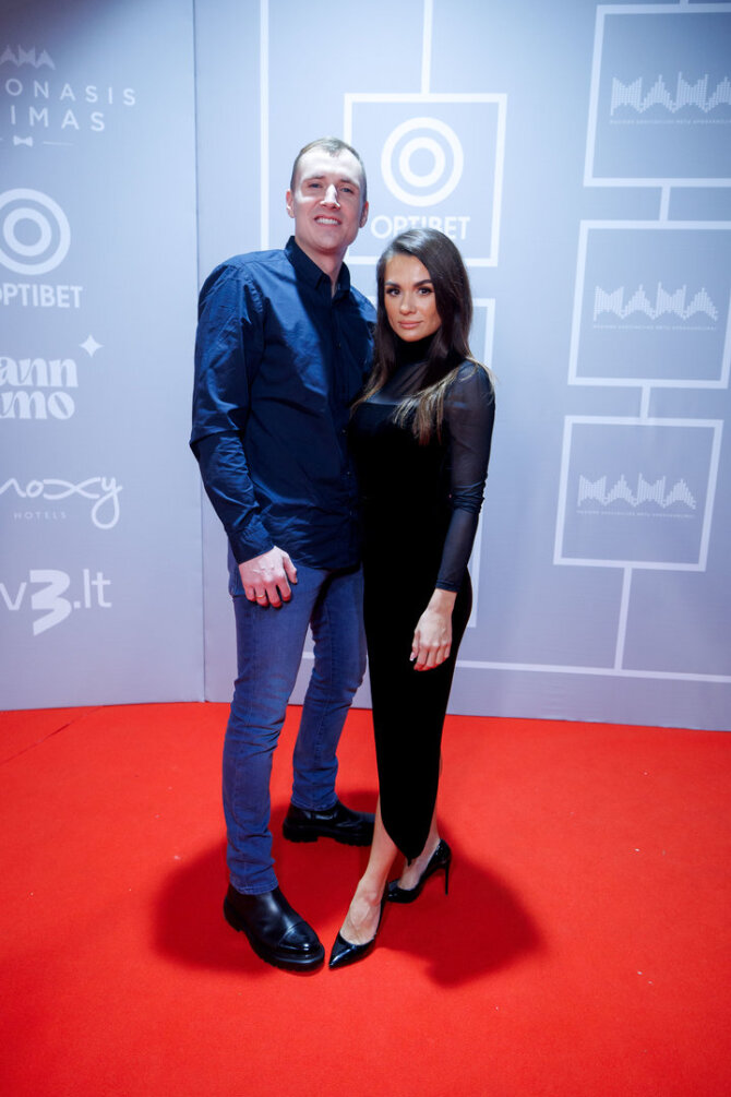 Teodoro Biliūno / BNS nuotr./Mokytoja Veronika su vyru