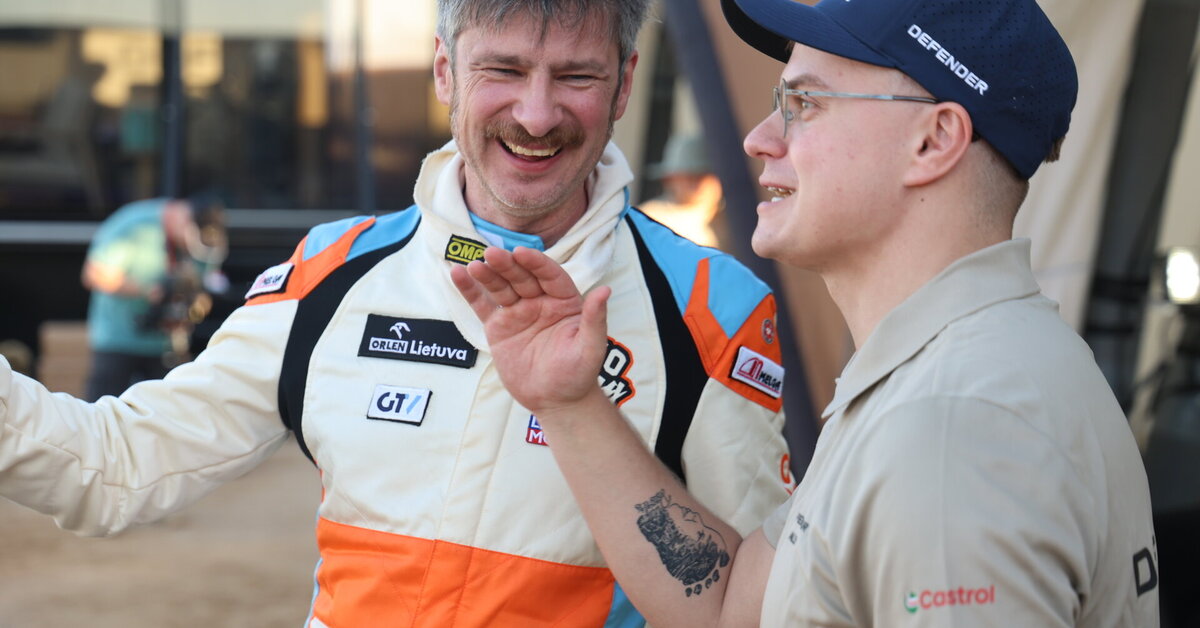 Rokas Baciuška Dakare pademonstravo naują tatuiruotę | Sportas