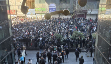 Vietos žiniasklaida: pietvakarių Irane susirėmė protestuotojai ir saugumo pajėgos