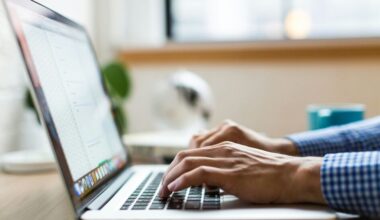 DI kelia kompiuterių kainas: paskaičiavo, kiek tai atsieis pirkėjams