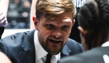 Po metimo su sirena pralaimėjęs lietuviškasis „Lions“ palaidojo atkrintamųjų viltis - 15min.lt