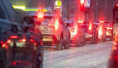 „Kelių priežiūra“ perspėja: slidūs keliai ir plikledis fiksuojami beveik visoje Lietuvoje - 15min.lt