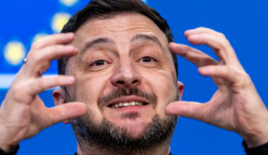 Karas Ukrainoje. „Zelenskio chuntos vagys“: Čekijos parlamento pirmininkas sukėlė skandalą savo Naujųjų metų kalba