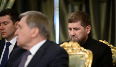 Kremlius ruošiasi Ramzano Kadyrovo mirčiai ir ieško naujo Čečėnijos vado