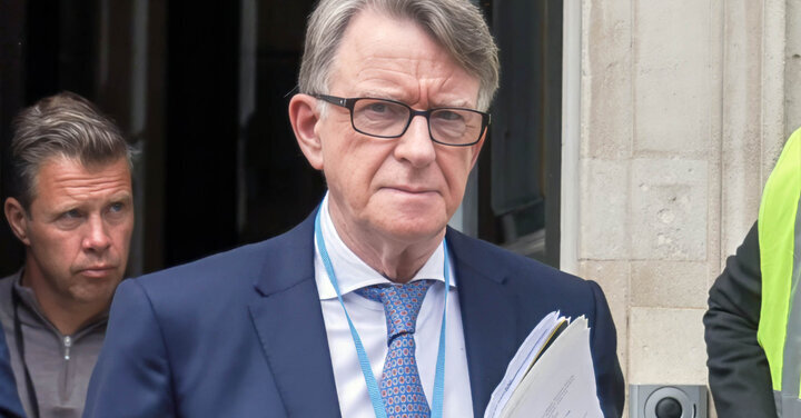 Starmeris: ambasadorius Peteris Mandelsonas nuvylė savo šalį