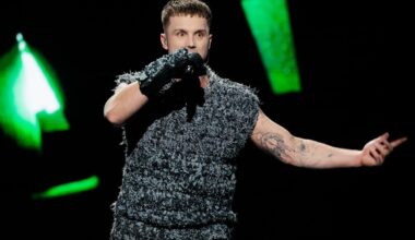 „Eurovizijos“ atrankos finalistas Atikin – po didinamuoju stiklu dėl nemalonių sąsąjų