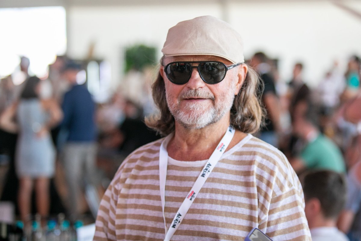 Antanas Bosas iš savivaldybės bando prisiteisti beveik pusę milijono eurų - Delfi