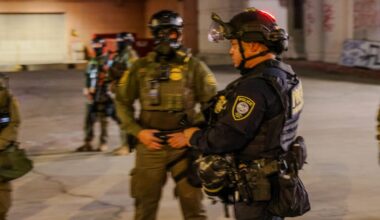 JAV imigracijos agentai turės ant kūno tvirtinamas vaizdo kameras