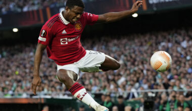 „Man Utd“ paskutinę akimirką užblokavo T. Malacia persikėlimą į Turkiją