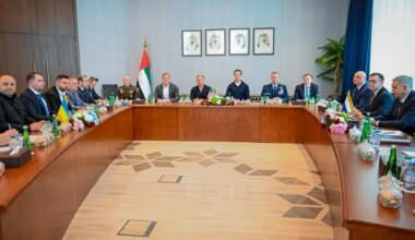 Po Abu Dabyje pasibaigusių derybų Ukraina ir Rusija pasikeitė belaisviais; ECB paliko galioti 2% palūkanų normą - vz.lt