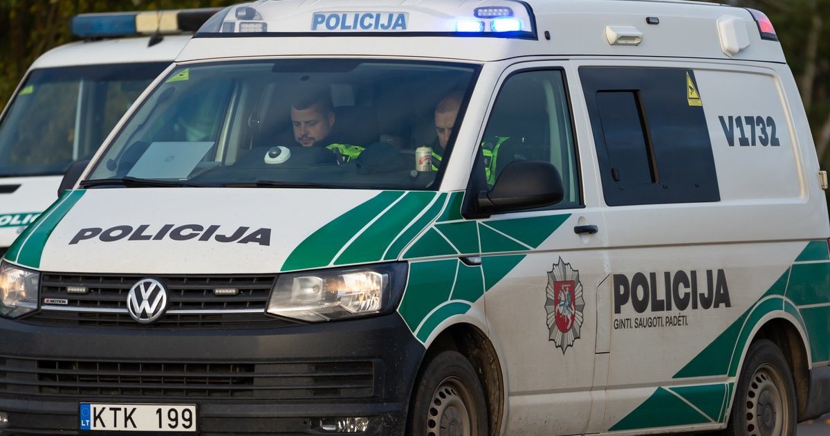 Prisistatė policija ir elektros darbuotojais – iš senjorės išviliojo beveik 11 tūkst. eurų