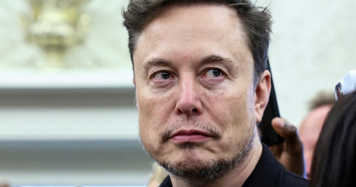 Elonas Muskas sujungė „SpaceX“ ir „xAI“: planusoe – kurti dirbtinio intelekto duomenų centrus kosmose