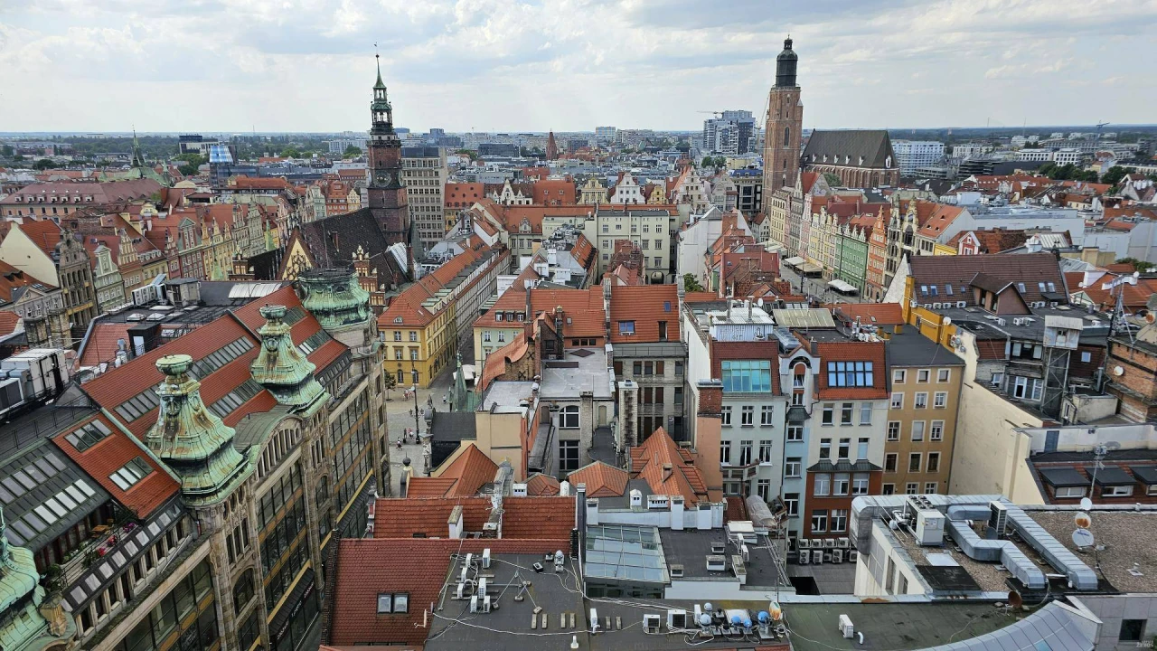 Skaidrumo efektas NT sektoriui: privertus skelbti kainas, Lenkijos plėtotojai pardavė daugiausiai butų