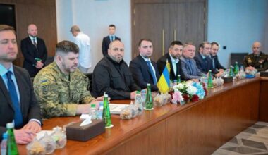 Karas Ukrainoje. Rubio dėl derybų turi ir gerą, ir blogą žinią - Delfi