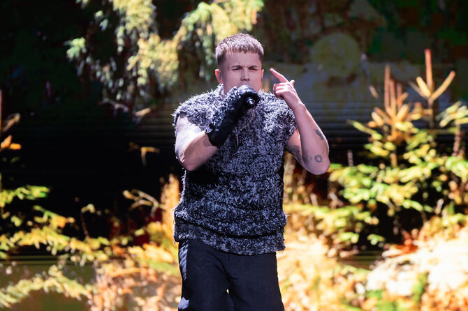 Patricija Adamovič / BNS nuotr./Atikin „Deganti žemelė“