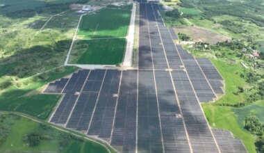 Beveik 100 mln. Eur investavę „Green Genius“ paleido didžiausią Baltijos šalyse saulės jėgainių parką