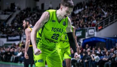 Blaževičius dominavo akistatoje su lietuviškuoju AEK klubu