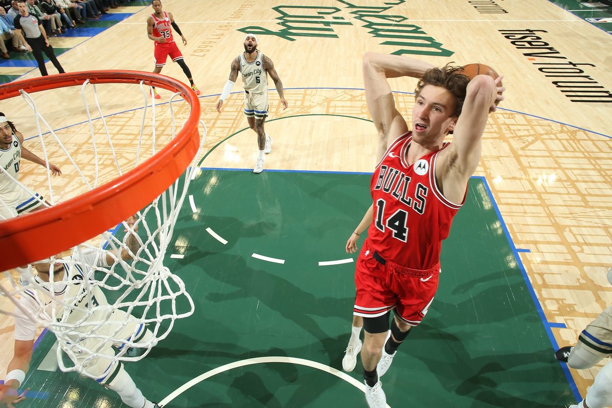 Buzelio lyderystės nepakako: „Buliai“ sugėrė nesėkmę Milvokyje - Delfi