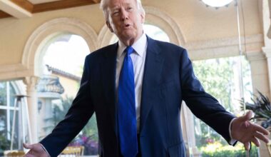 Uždarame renginyje – gluminantys Trumpo juokeliai