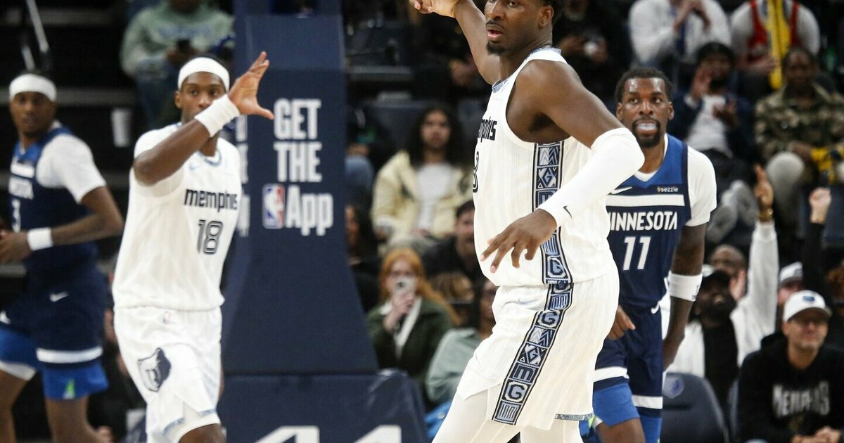 „Grizzlies“ išmainė vieną savo lyderių į „Jazz“ gretas