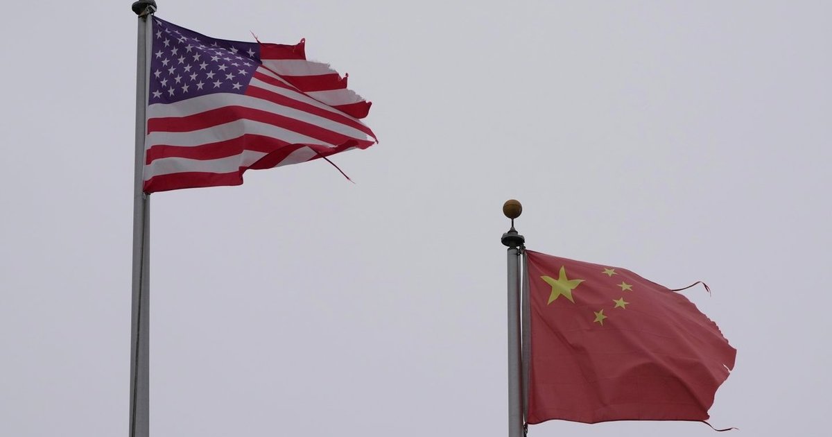 JAV formuos 12 mlrd. vertės kritinių mineralų atsargas: siekia sumažinti priklausomybę nuo Kinijos