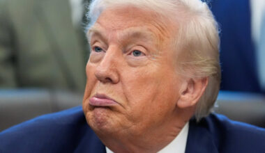 Jei derybos su Rusija nueis šuniui ant uodegos – JAV turi planą B