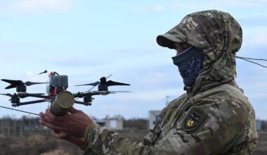 Ukrainos kariškiai rado netikėtą būdą apsaugoti dronus nuo šalčio