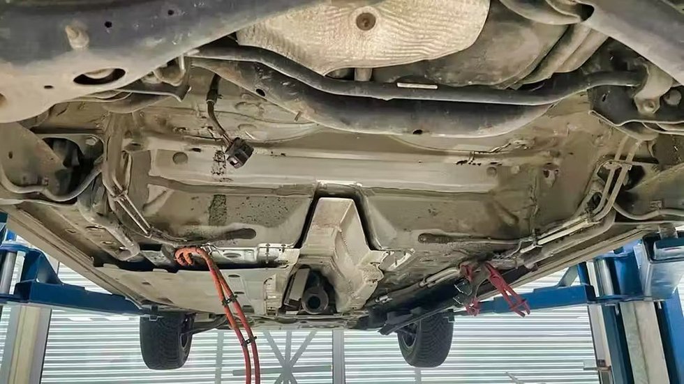 Sugedęs iš tinklo įkraunamas hibridas (nuotr. EV Clinic) 