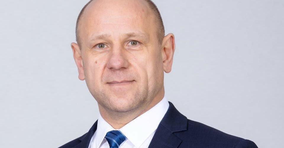 LAT: Prienų tarybos narys Egidijus Visockas savivaldybei privalo grąžinti neteisėtai gautas išmokas