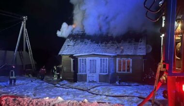 Kapčiamiestyje šeima su dviem mažamečiais liko be namų – renkama parama