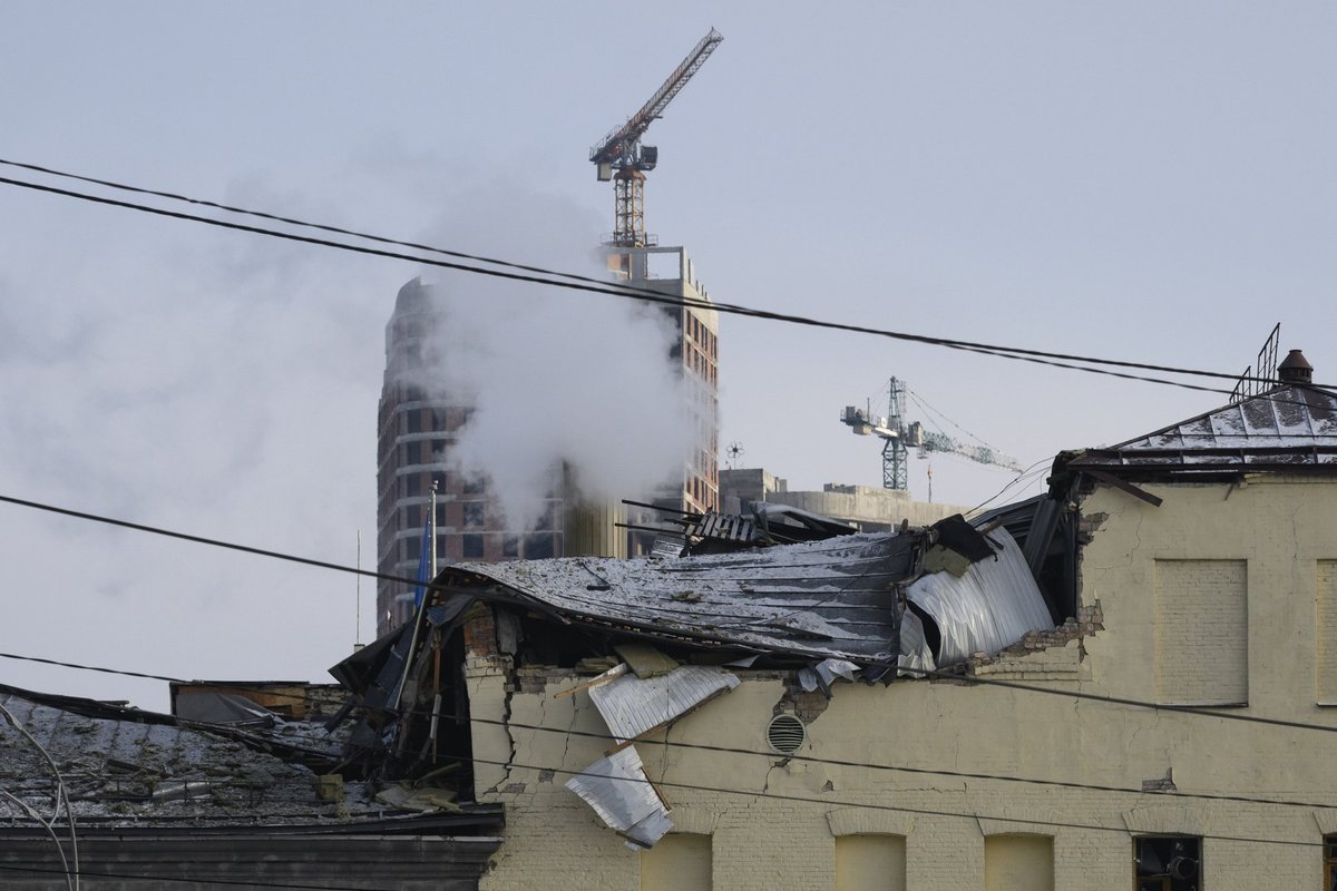 Chersone per Rusijos smūgius sužeista 10 žmonių