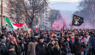 Italijoje per protestą sužeista mažiausiai 100 policininkų