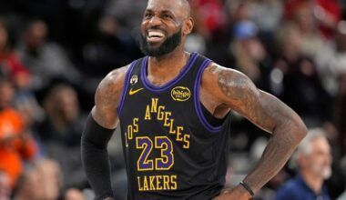 Ar LeBronas sezoną baigs „Lakers“ gretose?