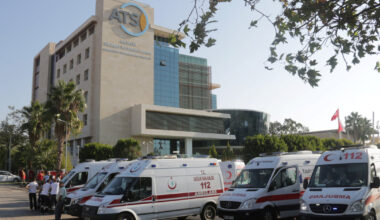 Tragedija Turkijoje: autobuso avarija nusinešė aštuonių žmonių gyvybes, 26 sužeisti