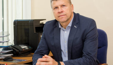 tai – smūgis žemiau juostos