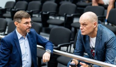 Prokuroras Kandrotui už neapykantą prieš Raskevičių siūlo 1 metų laisvės atėmimą - Respublika.lt