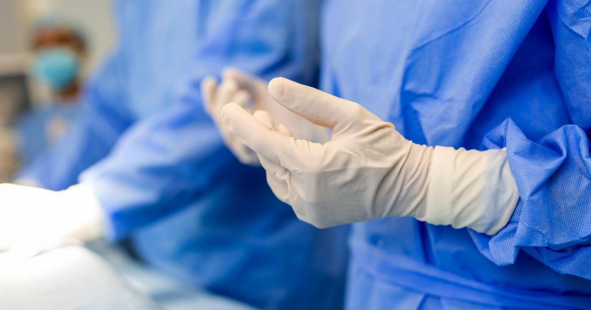 Vyras kreipėsi į medikus dėl išangėje įstrigusios granatos - Respublika.lt