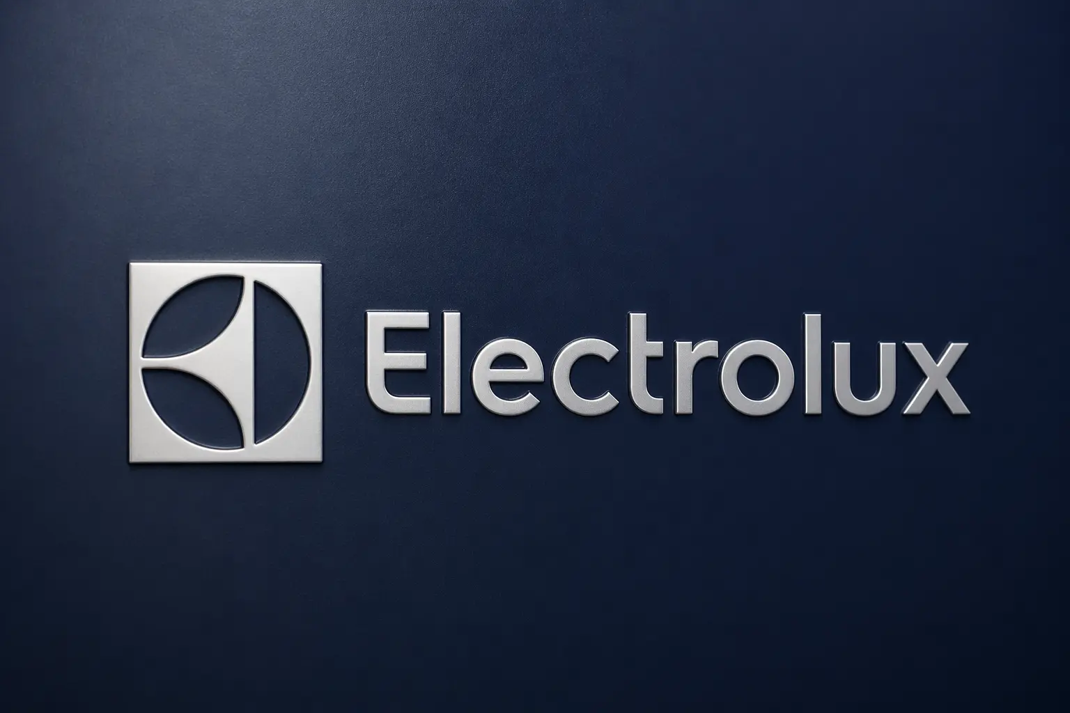 „Electrolux“ atleis apie 3000 žmonių