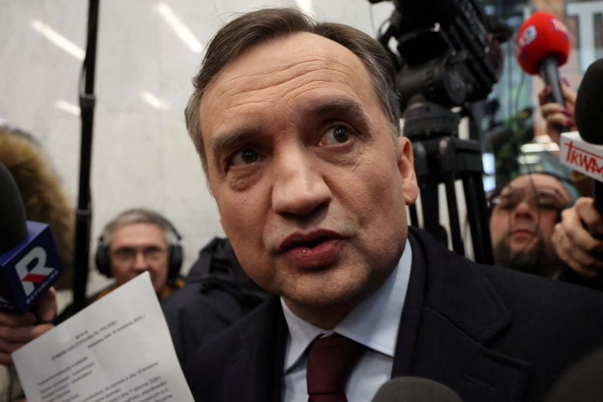 Lenkija perspėjo JAV - Delfi