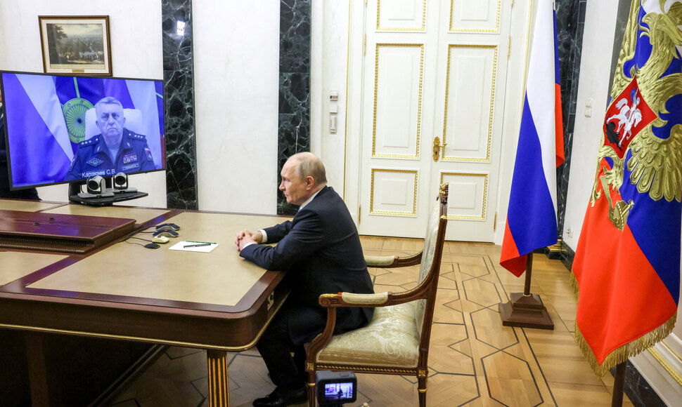 Mikhail Metzel / via REUTERS