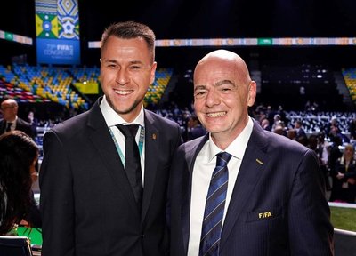Edgaras Stankevičius ir Gianni Infantino