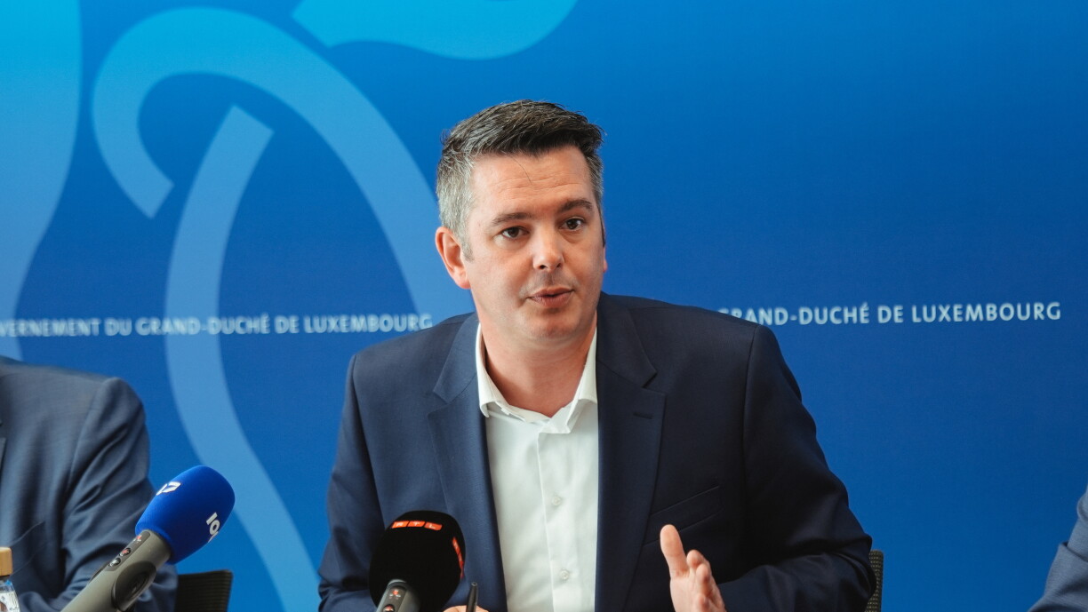 'Completely unnecessary': Minister Lex Delles urges public not to panic-buy as fuel supply remains stable
