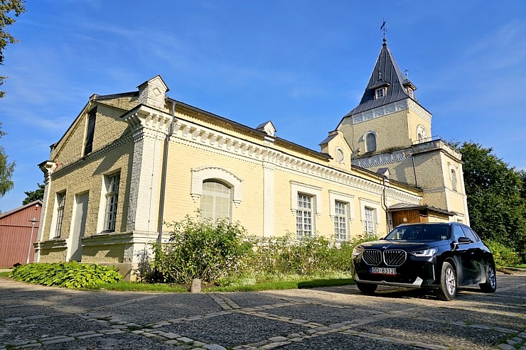Sadarbībā ar auto nomu «SIXT Latvija» apceļojam Latviju - Doles muižas komplekss - Foto